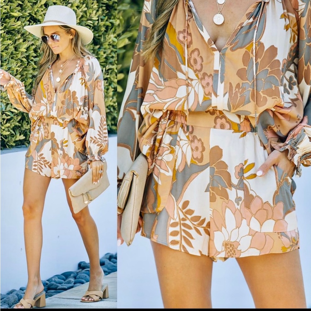 Vici Tomar Floral Peasant Top and Matching Short Set- XSmall